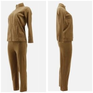 Quacker Factory Gold Rhinestones Velour Set New Size XS Short